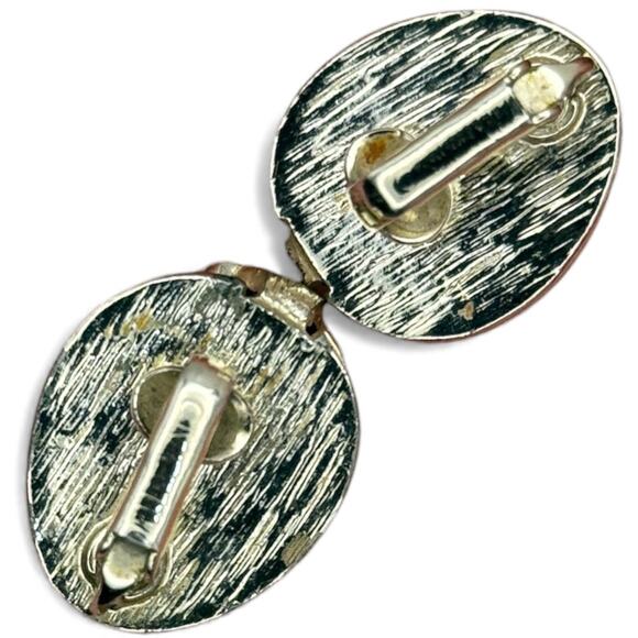 Vintage Sarah Coventry Strawberry Festival Red Earrings Clip On Book Piece - Picture 4 of 7